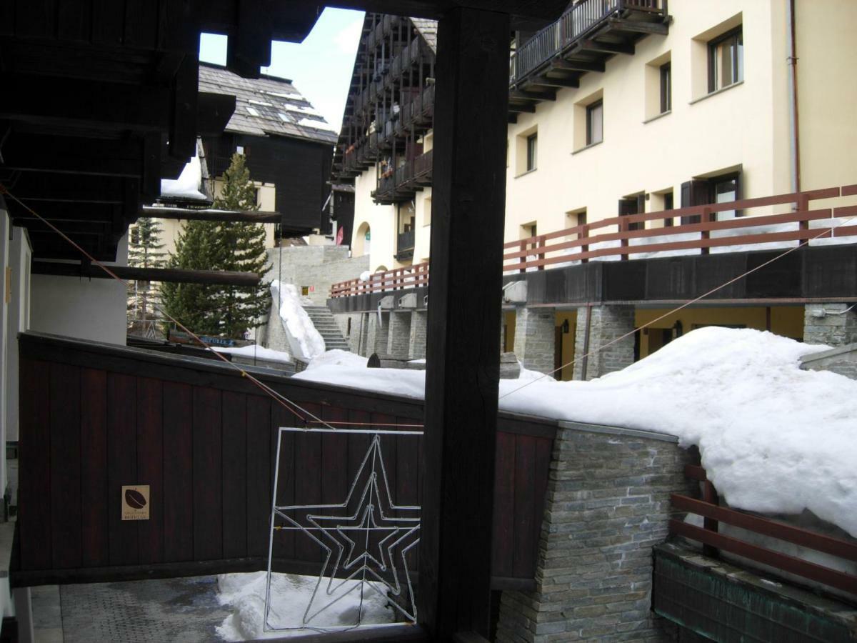 Jackson Apartment Sauze di Cesana Екстериор снимка